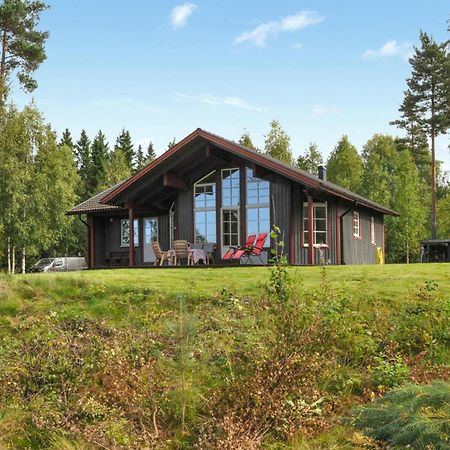 Nice Home In Gunnarskog With Lake View Luaran gambar