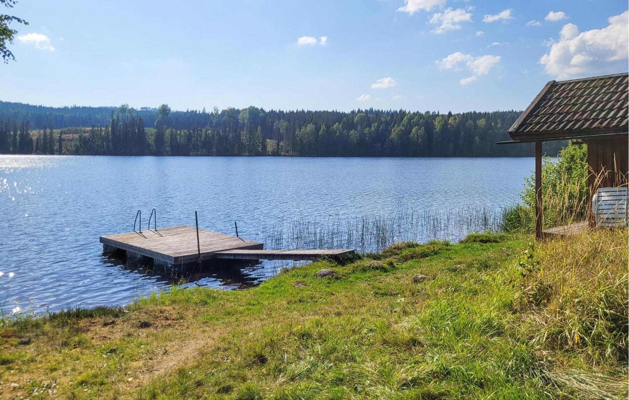 Nice Home In Gunnarskog With Lake View Luaran gambar